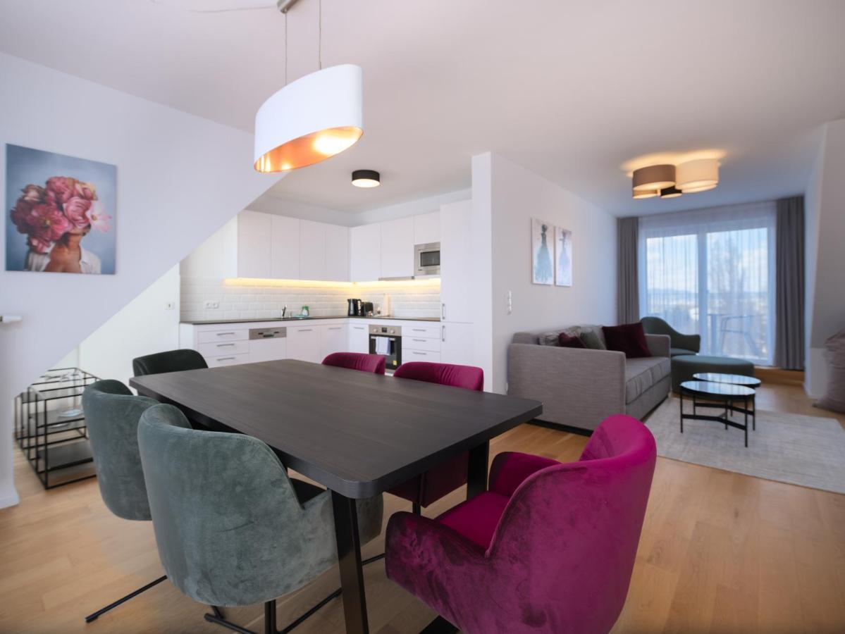 Myfavorit Apartments - Spacious Apartments Next To Puplic Transport U1 Direct Connection To Citycenter Viena Exterior foto