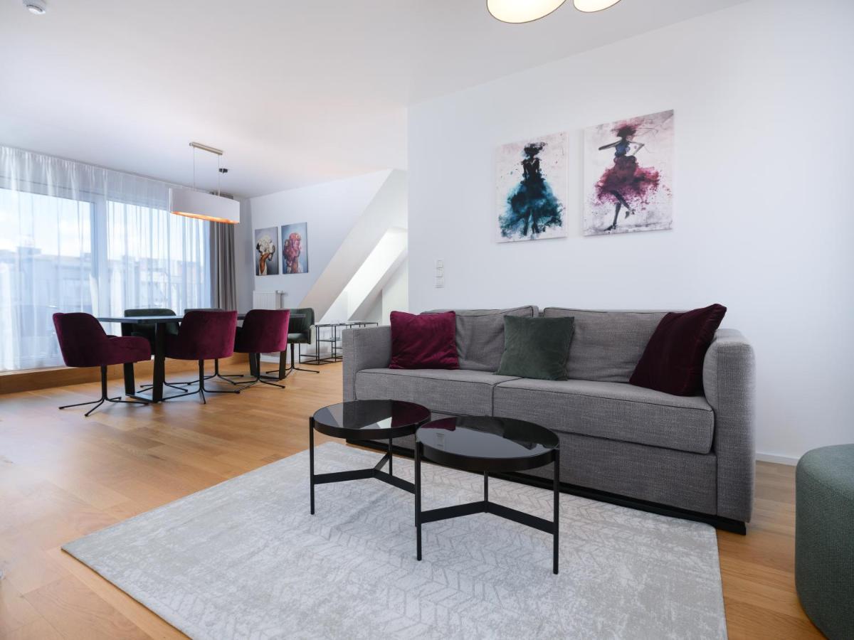 Myfavorit Apartments - Spacious Apartments Next To Puplic Transport U1 Direct Connection To Citycenter Viena Exterior foto