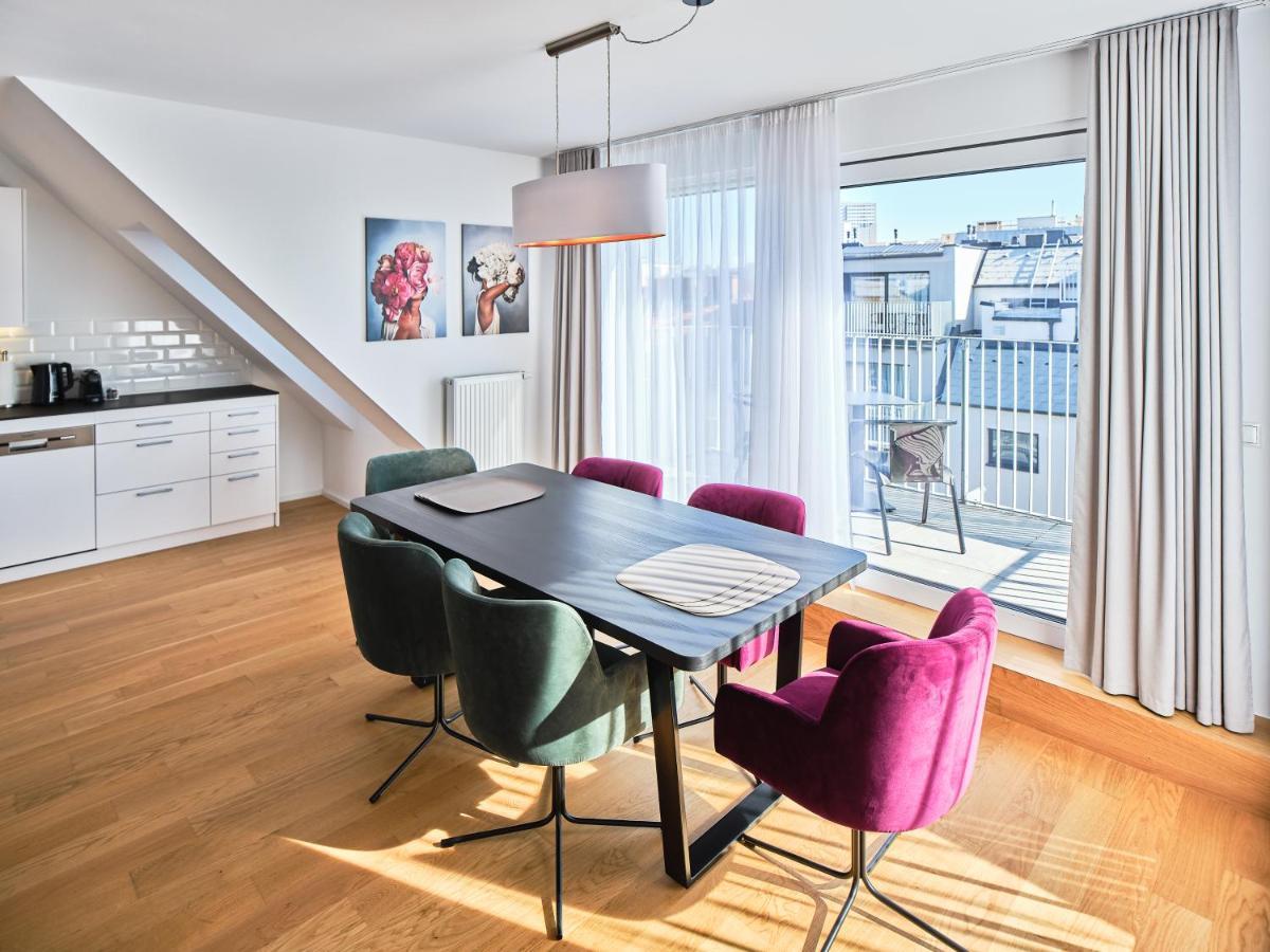 Myfavorit Apartments - Spacious Apartments Next To Puplic Transport U1 Direct Connection To Citycenter Viena Exterior foto