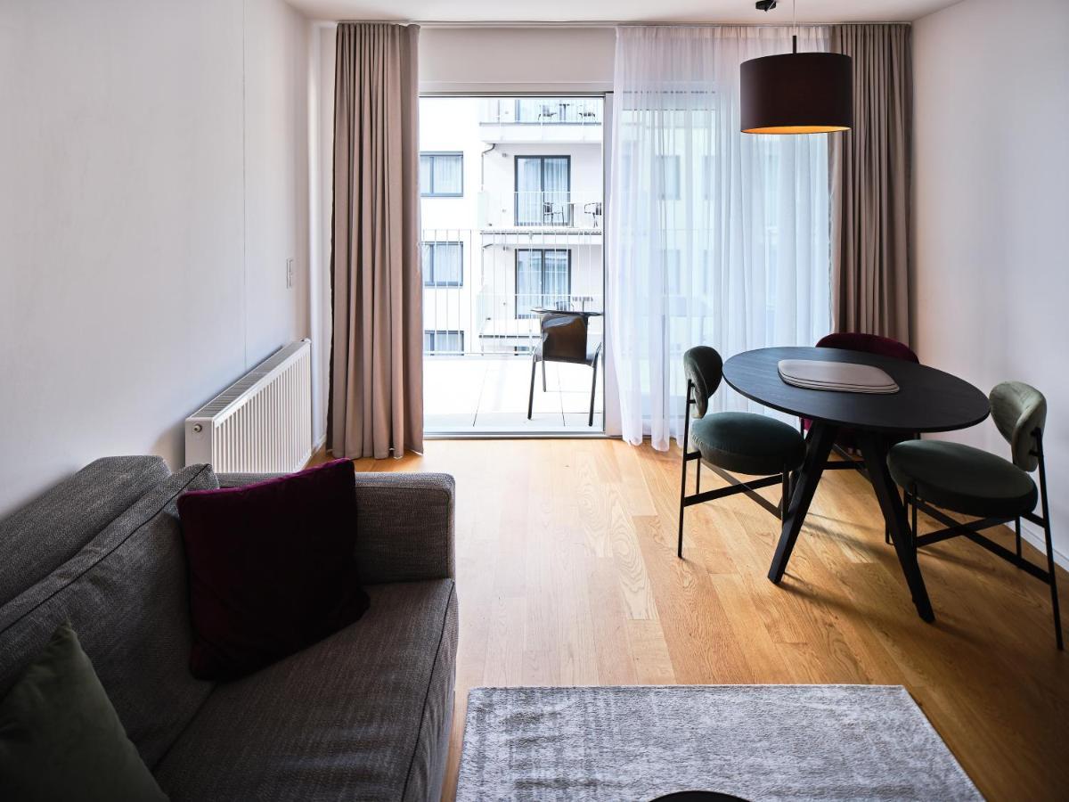 Myfavorit Apartments - Spacious Apartments Next To Puplic Transport U1 Direct Connection To Citycenter Viena Exterior foto